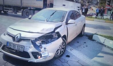 Milas Adliye Kavşağında Korkutan Trafik Kazası: 2’si Ağır 4 Yaralı