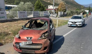 Milas’ta Kontrolden Çıkan Araç Takla Attı: Sürücü Yaralandı