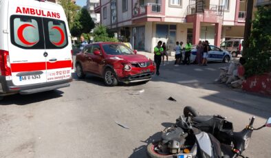 Milas’ta Otomobil ve Motosiklet Çarpıştı: Motosikletteki İki Kişi Yaralandı