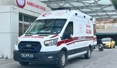 Muğla Milas’ta Trafik Kazası: Bir Çocuk Yaralandı
