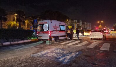Milas Halilbey Bulvarı’nda Trafik Kazası: Otomobil Yayaya Çarptı