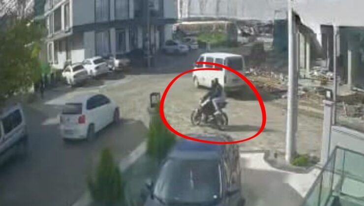 Milas’ta Motosiklet Otomobille Çarpıştı, 2 Kişi Yaralandı