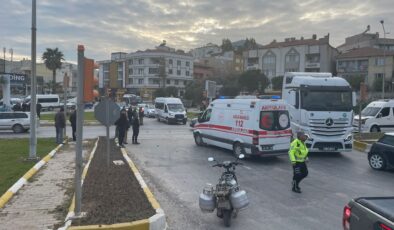 Milas’ta Motosiklet Otomobille Çarpıştı: 1 Kişi Yaralandı