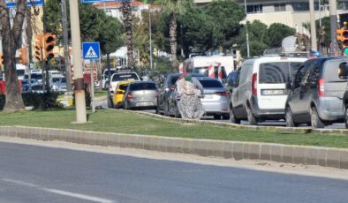 Milas’ta Dilenciler Trafik Güvenliğini Tehlikeye Atıyor