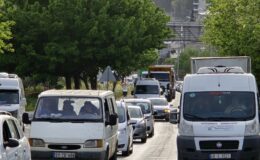 Milas-Bodrum Karayolu’nda Trafik Aksadı: Polisler Anında Müdahale Etti
